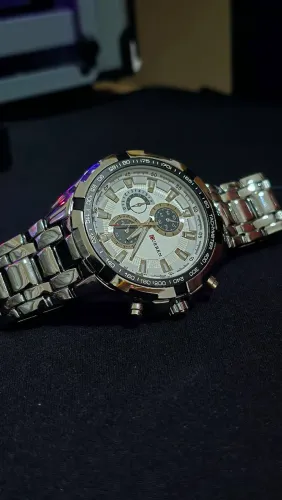 Relógio Curren Masculino Luxury Sport - Estilo Executivo e Casual - Aço Inoxidável
