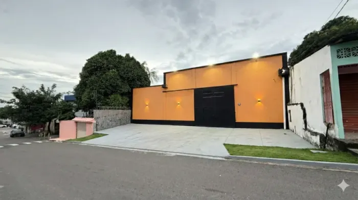 VENDO Galpão com 800m2 de área na Morada do Sol, Prox. a Av. Ephigênio Salles