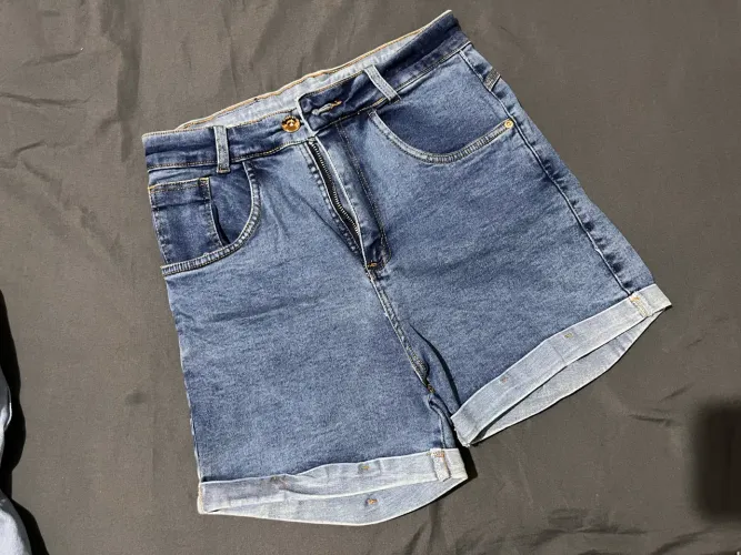 ROUPAS FEMININAS 