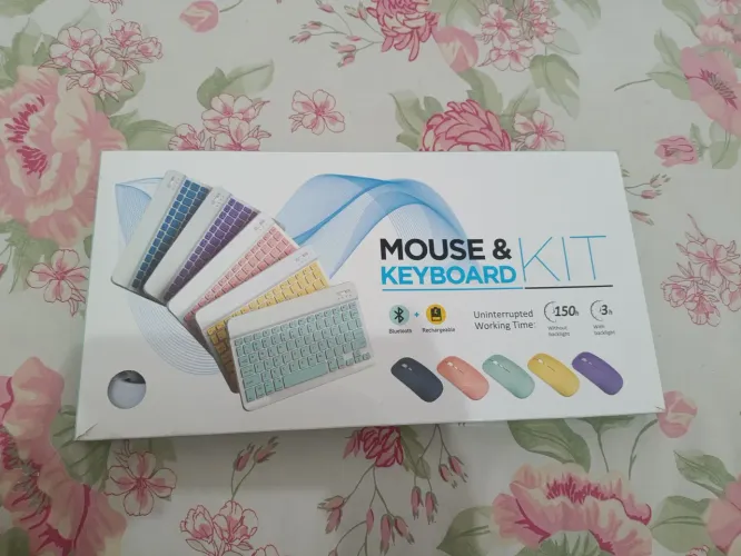 Kit teclado e mouse Bluetooth portátil recarregável - Na embalagem