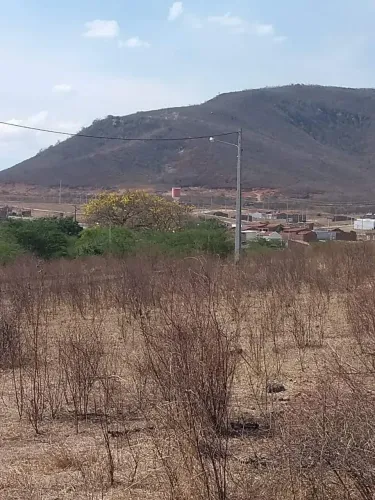 Terreno de Esquina à Venda em Toritama - Loteamento Monte Verde