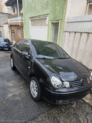 Volkswagen Polo Sedan 1.6 MI 101cv 8V 4P 2004
