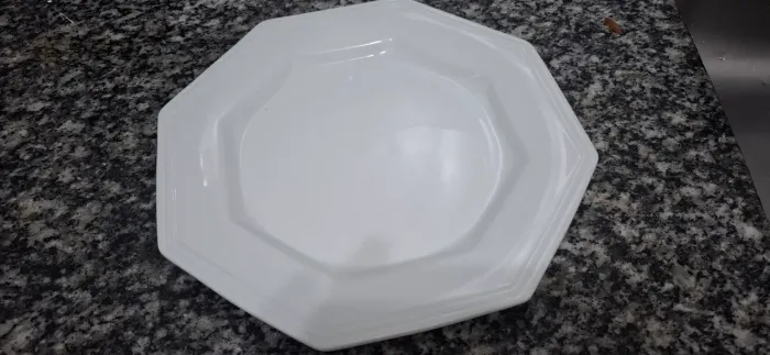 Pratos, 5 pratos de louça octogonal marca Schmidt