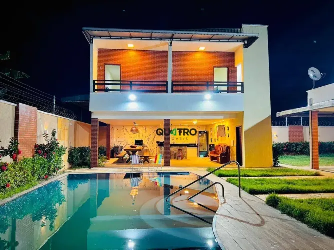 Casa com 7 dormitórios à venda, 773 m² -Centro - Redenção/CE