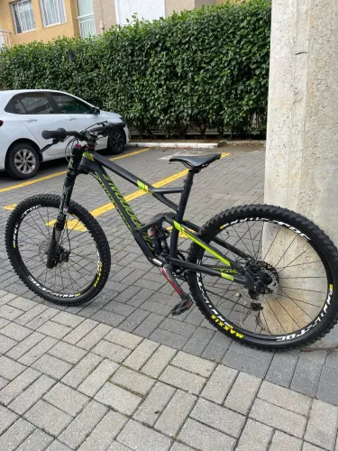 Cannondale Jeckyll 27,5 carbono M