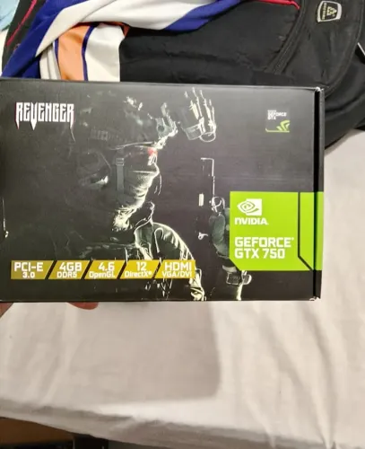 GTX 750 - 4GB