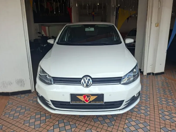 Volkswagen Fox Comfortline 1.6 Flex 8V 5P 2017