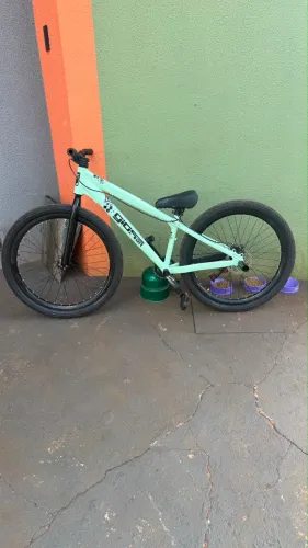 Vende-se 2.700