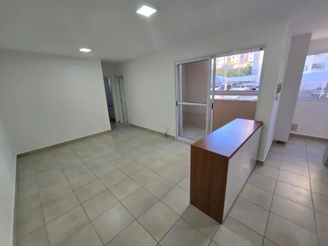 Apartamento com Armários Planejados - BH - Nova Vista - 2 Quartos (1 Suíte) - 1 Vaga - Ele
