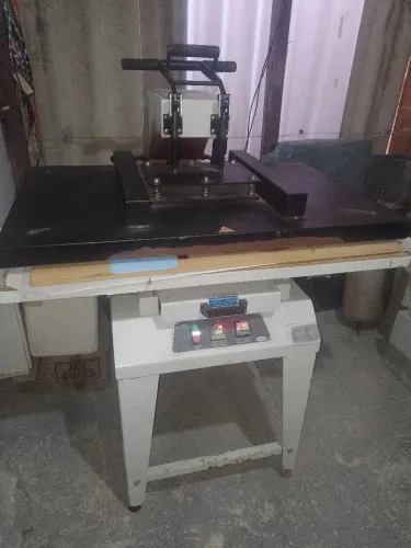 Prensa térmica de camisetas/ tecidos 120 cm x 70 cm
