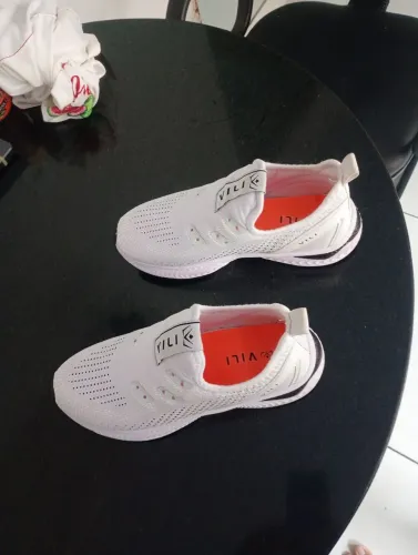 Tênis Unissex N°39/40 Branco