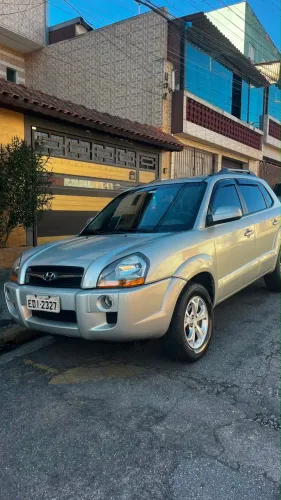 Hyundai Tucson 2.0 16V Aut. 2012