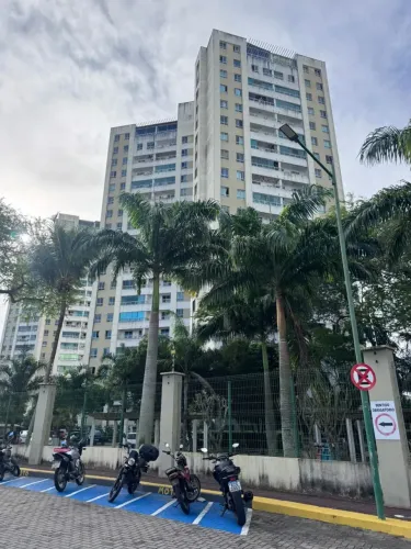 Duplex para venda possui 167 metros quadrados com 3 quartos em Ponta Negra - Natal - RN