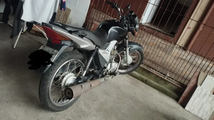 Moto semi nova Titan 2009