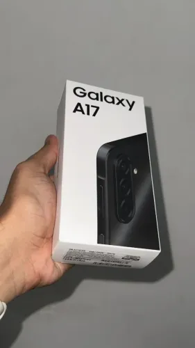 Samsung Galaxy A17 256GB (NOVO LACRADO)