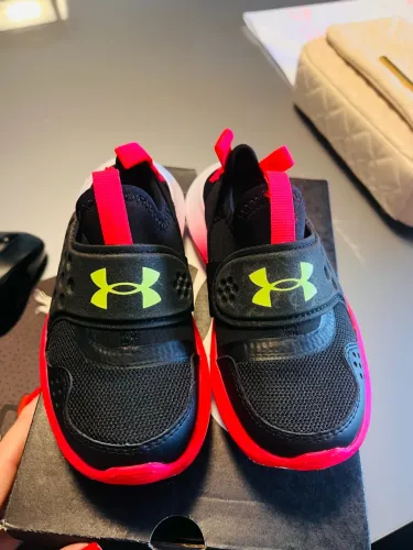 Tênis Under Armour Original - Novo TAM 27