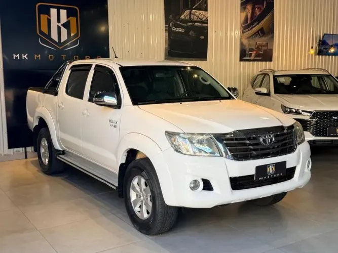 Toyota Hilux CD SRV 4X4 2.7 Flex 16V Aut. 2012