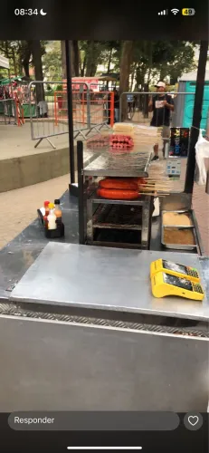 Barraca de churrasquinho ou hambúrguer 