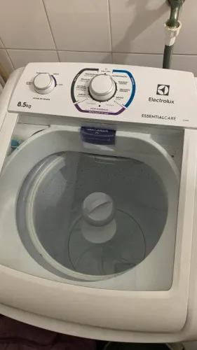 Maquina de lavar roupas Electrolux Essential Care 8,5kg SEMINOVA