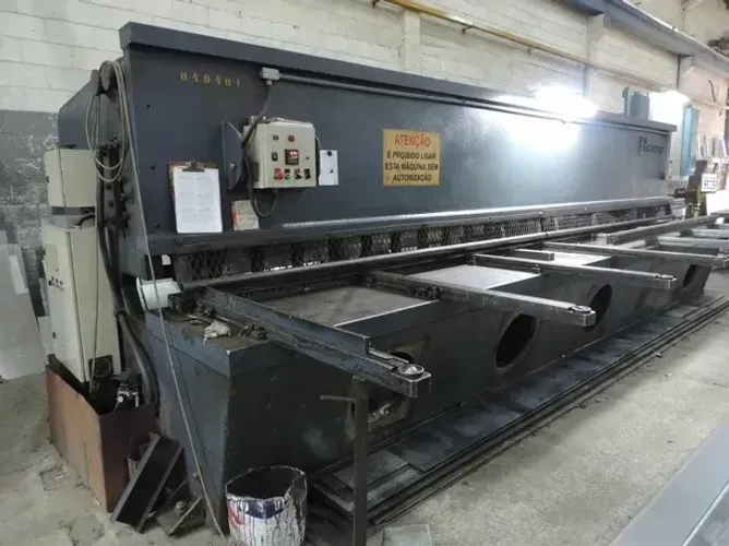 Guilhotina 6 Metros 16mm