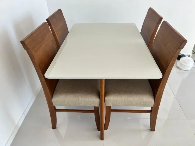 Mesa nova madeira 