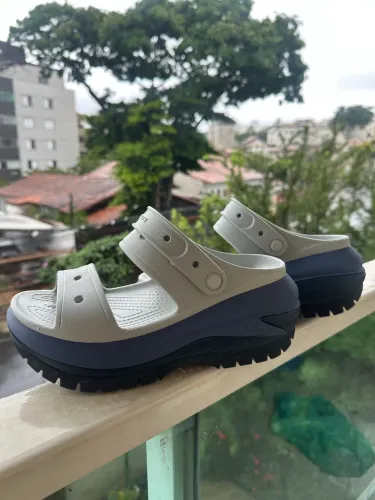 Crocs Mega Crush Matte Sandal - Cor Mirage/Multi
