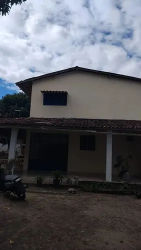 Casa localizada na chã do pilar