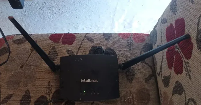 Roteador WiFi Intelbras RF 301K