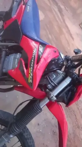 Moto Tornado 2003 