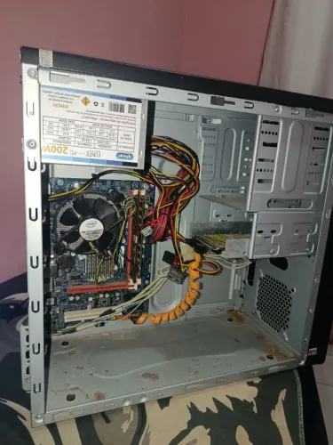 Gabinete Para Retirada De Peças!!