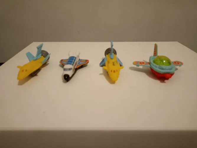 Kinder ovo Espaçonaves