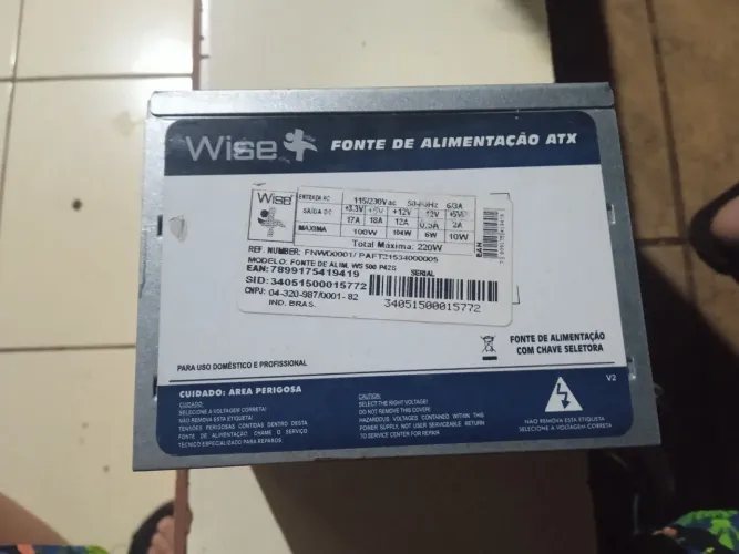 Wise fonte de alimentação ATX 220W