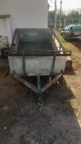Vende-se Carrocinha
