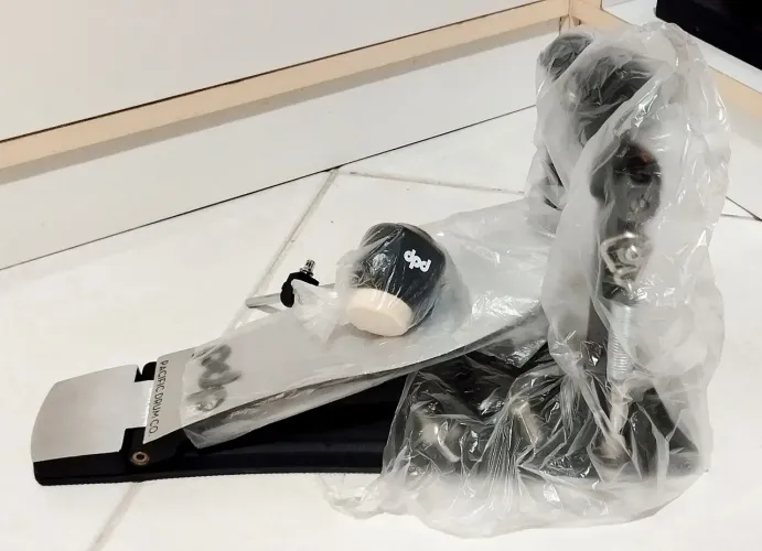 Pedal de bateria acústica/eletrônica 