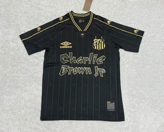 Camisa do Santos Charlie Brown Jr