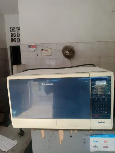 Microondas Panasonic 25 litros funcionando perfeitamente Marília SP