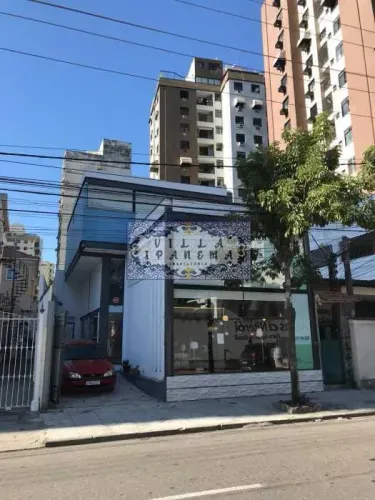 Loja à Venda em Icaraí - 340m²