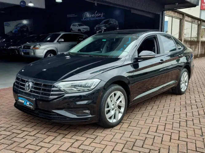 Volkswagen Jetta Comfortline 1.4 TSI 16V 4P Aut. 2018