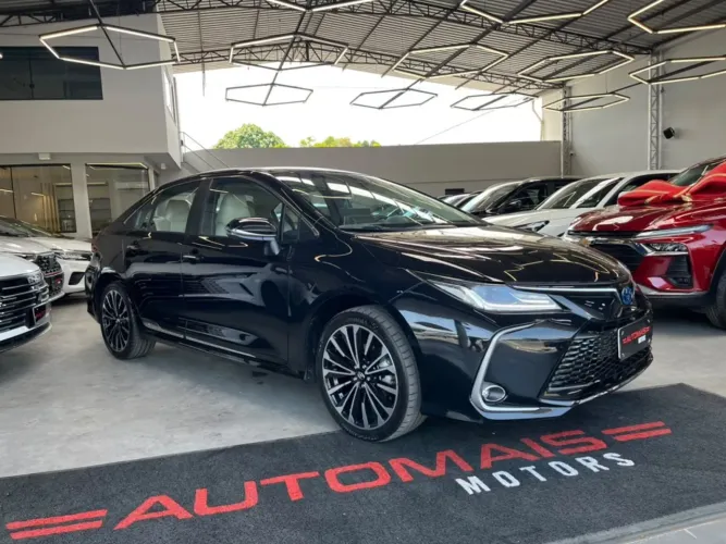 Toyota Corolla Altis Prem. Hybrid 1.8 Flex AUT 2025