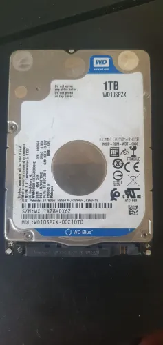 Vendo HD 1000 gigas para notebook ou videogame