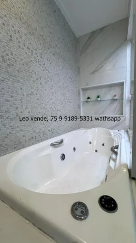 Leo vende, bairro Papagaio, 3\4 suíte, closet, banheira, goumert, energia solar