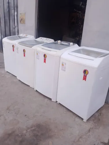 Vendo máquina de lavar conservado 6 meses de garantia