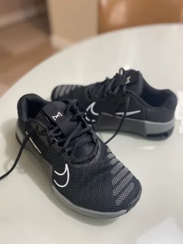 NIKE METCON 9