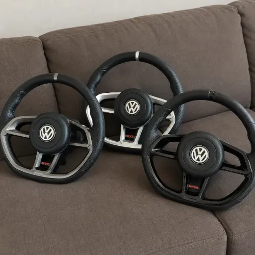 Volante Esportivo Volkswagen - Golf GTI colocado