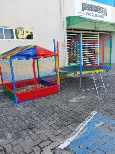 PULA PULA & CASA DE BOLINHAS 