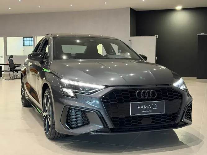 Audi A3 Sedan S-line 2.0 TFSI S-tronic 2022