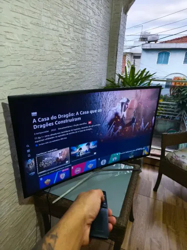 SMART TV 42 POLEGADAS TELA CURVADA IMPECÁVEL!