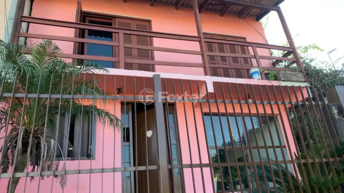 Casa à venda Rua Guajuvira, Jardim do Bosque - Cachoeirinha