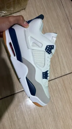Jordan 4 SB Navy