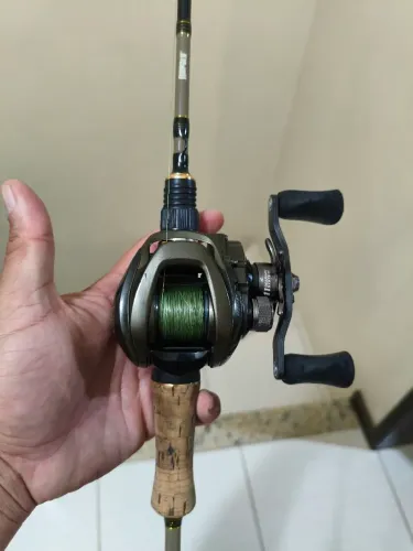 Conjunto vara e carretilha top